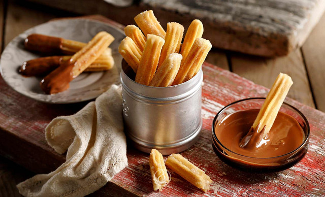 Γρήγορα και εύκολα churros