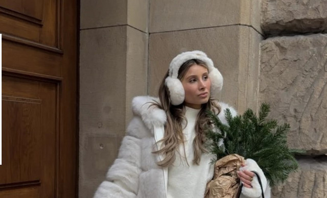 Earmuffs: Τα αγαπημένα σου «αυτάκια» επιστρέφουν και τον φετινό χειμώνα Earmuffs: Τα αγαπημένα σου «αυτάκια» επιστρέφουν και τον φετινό χειμώνα