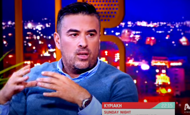 Γιάννης Αιβάζης: «Ποτέ δεν αποδέχτηκα ότι είμαι όμορφος»
