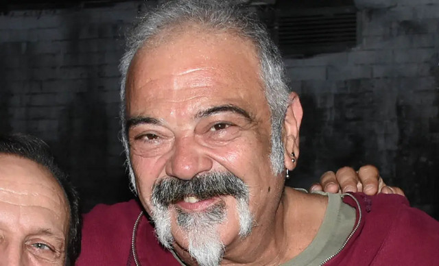 Στηβ Ντούζος: Αποκαλύπτει τη μάχη του με τον καρκίνο – Η δύναμη που του δίνει