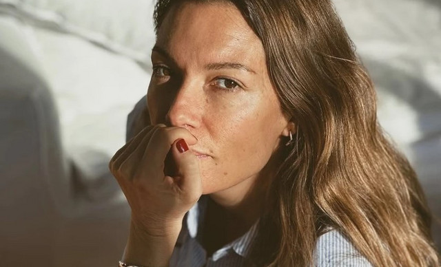 Βίκυ Καγιά: Με σέξι little black dress στο Film Festival του Βερολίνου