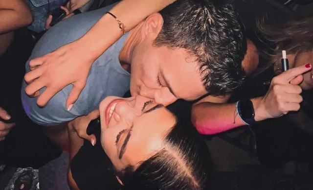 Full in love η Μελίνα Νικολαΐδη! «Λιώνει» στην αγκαλιά του Δημήτρη Φιντιρίκου (ΒΙΝΤΕΟ)