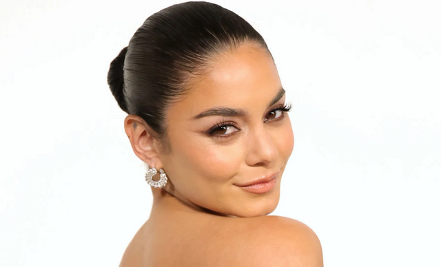 Vanessa Hudgens: Η νέα τάση νυχιών που κάνει πάταγο στο TikTok με εφέ «tiger’s eye»