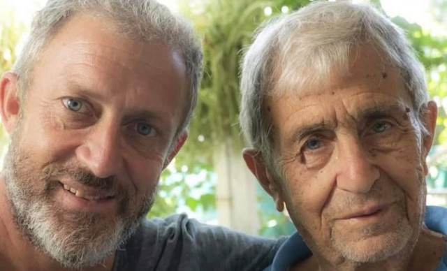 Κασκαούνιας: Η συγκινητική ανάρτηση για το θάνατο του πατέρα του