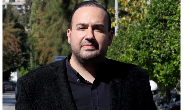 Ξέσπασμα Μαυρίκιου: «Μου εύχονται να αρρωστήσει το παιδί μου για την άποψή μου για την Klavdia»