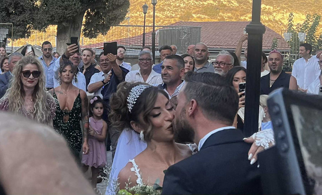 Στέφανος Μιχαήλ – Νάταλι Κάτερ: Just Married (Exclusive photos)