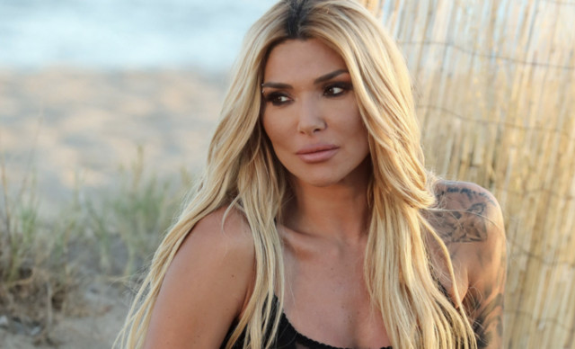 Δύσκολες ώρες για την Αγγελική Ηλιάδη – Στο νοσοκομείο ο γιος της (ΦΩΤΟ)