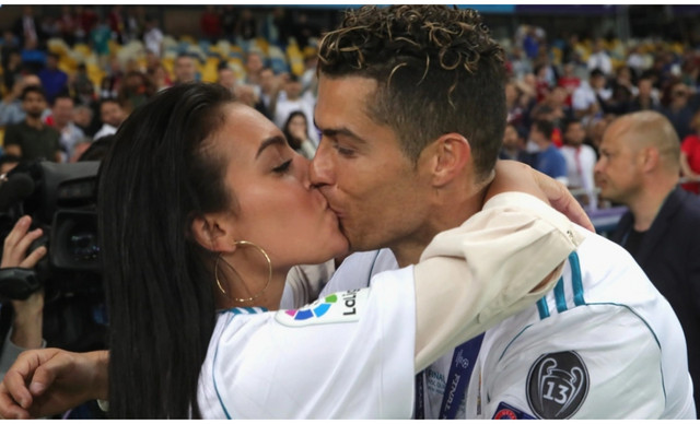 Η ανάρτηση της Τζορτζίνα Ροντρίγκεζ που πυροδότησε τις φήμες εγκυμοσύνης (ΦΩΤΟ)