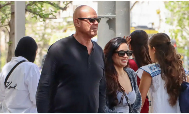 &Epsilon;&lambda;&pi;&#943;&delta;&alpha; &Iota;&alpha;&kappa;&omega;&beta;&#943;&delta;&omicron;&upsilon; &Tau;&zeta;&#974;&nu;&eta; &Kappa;&alpha;&lambda;&et