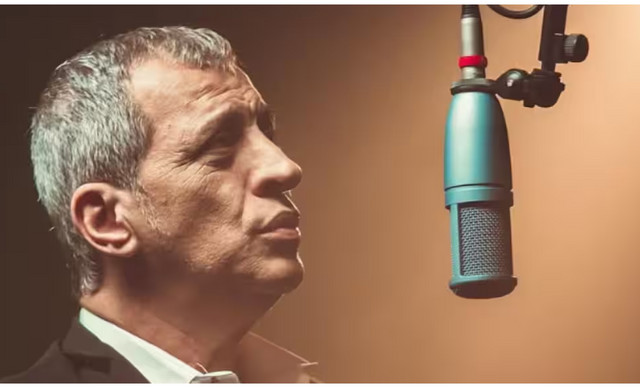 Ξανά ερωτευμένος ο Θέμης Αδαμαντίδης – Αυτή είναι η νέα του σύντροφος