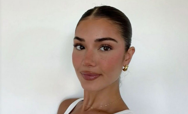 Minnimal make up look: Πως να δείχνεις πάντα λαμπερή, φρέσκια και ανανεωμένη