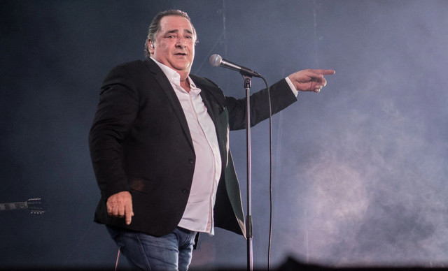 Η συγκινητική εξομόλογηση γνωστής τραγουδίστριας για τον Βασίλη Καρρά