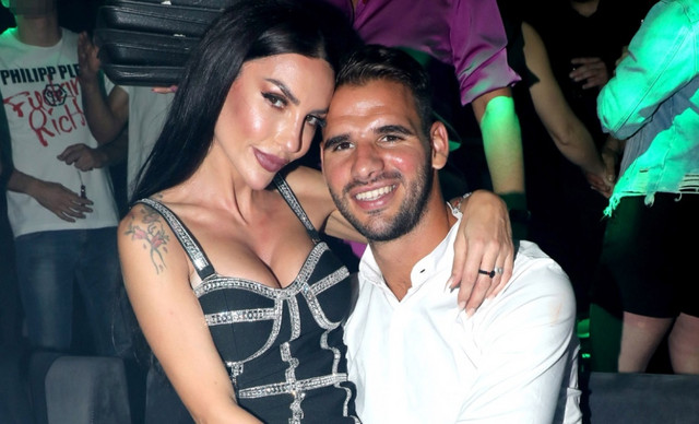 Ζέτα Θεοδωροπούλου: Η φωτογραφία με τα παιδιά της και τα νέα «καρφιά» για τον πρώην σύζυγο της (ΦΩΤΟ)