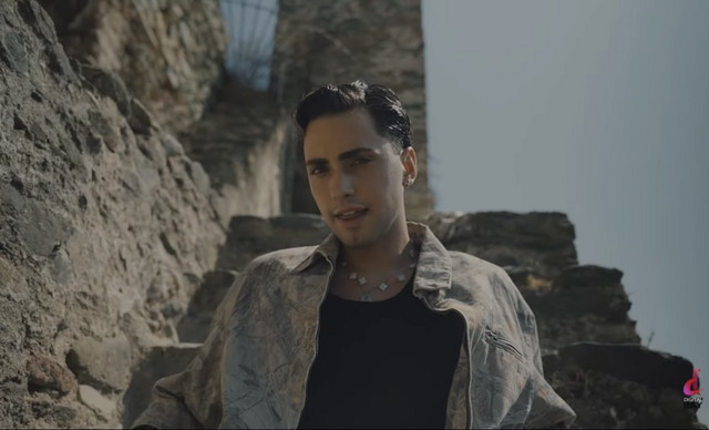 Ο Delo κάνει το δισκογραφικό του ντεμπούτο με το τραγούδι «Κάστρα»