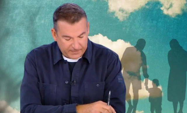 Λιάγκας: «Αν μια μάνα ή ένας πατέρας με έδερνε, δεν καταλαβαίνω γιατί να έχω υποχρέωση… και σου μιλάει ένα πονεμένο παιδί»