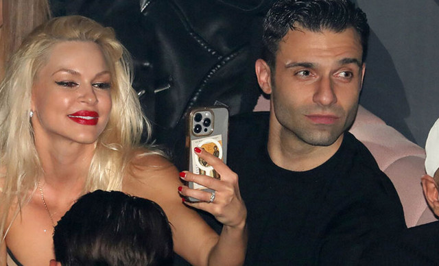 Βίκυ Κάβουρα – Γιώργος Τζαβέλλας: Αυτό είναι το διπλό όνομα που θα πάρει η κόρη τους