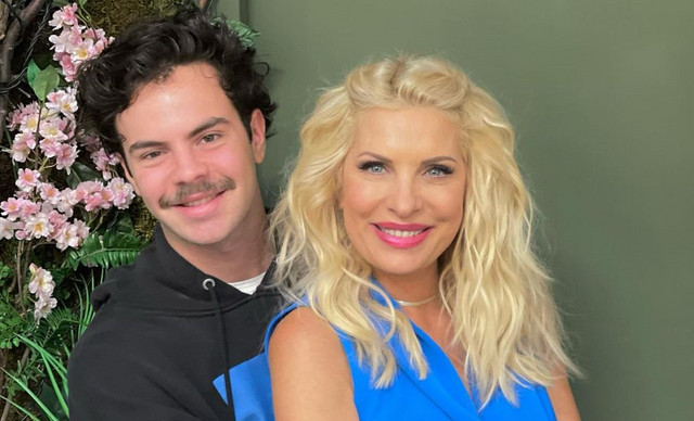 Ο Άγγελος Λάτσιος πήγε στρατό – Η αγωνία της Μενεγάκη ως…. τελευταίος ναύτης και όλες οι λεπτομέρειες