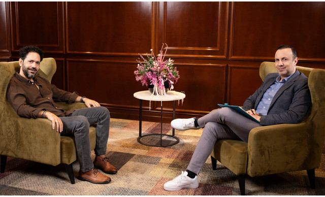 Συγκλονίζει ο Γεωργίδης: «Είδα μια ρουκέτα να πέφτει, άκουσα σειρήνες – Είπα “θα πεθάνουμε δαμέ!”»