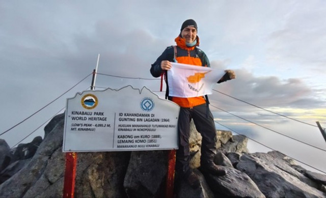 Πέρα από τα σύννεφα: Το Όρος Κιναμπάλου και ο θρίαμβος της ανθρώπινης επιμονής