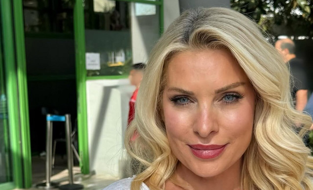 Μενεγάκη: Χαμός στο ΟΑΚΑ με την παρουσία της