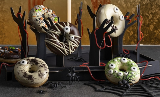 Συνταγή για τα πιο «τρομακτικά» Ηalloween donuts