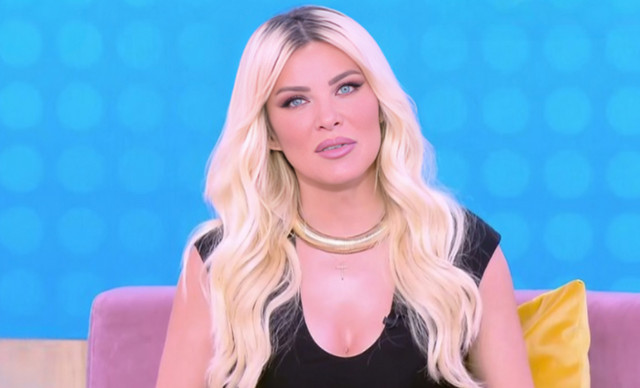 Αποκαλυπτική η Κατερίνα Καινούργιου: «Μου έκλεψαν το αυτοκίνητο, δεν είχα πληρώσει..»