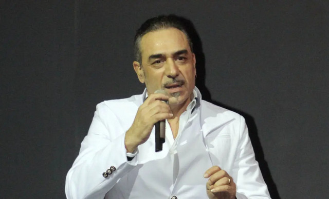 Νότης Σφακιανάκης: Έχει προχωρήσει την ζωή του με επώνυμη γυναίκα – H νέα σελίδα στα προσωπικά του