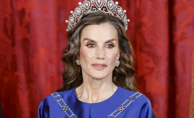 Η Βασίλισσα Λετίθια της Ισπανίας έλαμψε με την ιστορική Cartier Loop Τιάρα