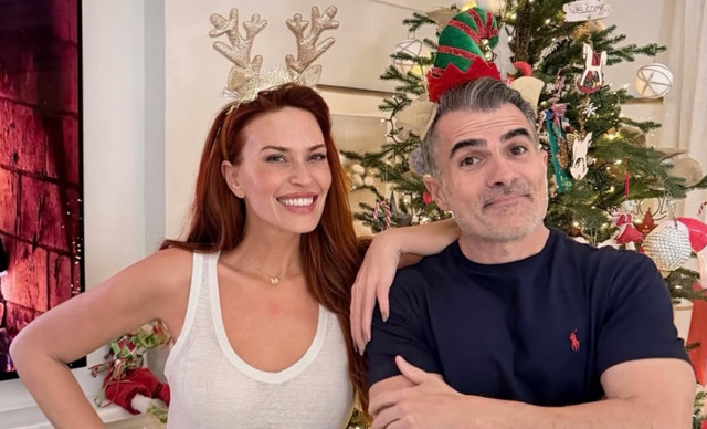 Η Σίσσυ Χρηστίδου στόλισε το πιο ανατρεπτικό Χριστουγεννιάτικο δέντρο στο σπίτι της