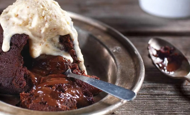 Συνταγή για ζουμερό σουφλέ σοκολάτας