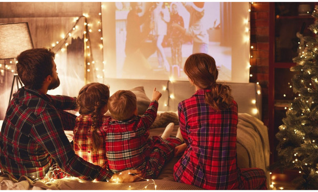Οι 5 καλύτερες Χριστουγεννιάτικες ταινίες για όλη την οικογένεια