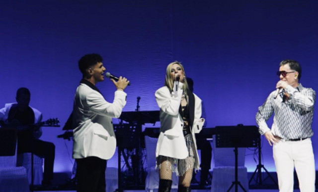 M&alpha;&zeta;&omega;&nu;ά&kappa;&eta;&sigmaf; &ndash; Stef: &Beta;ί&nu;&tau;&epsilon;&omicron; &alpha;&pi;ό &tau;&iota;&sigmaf; &kappa;&omicron;&iota;&nu;έ&sigmaf; &epsilon;&mu;&phi;&alpha;&nu;ί&sigma;&epsilon;&iota;&sigmaf; &tau;&omicron;&upsilon; &sigma;&tau;&eta;&nu; &pi;ί&sigma;&tau;&alpha;