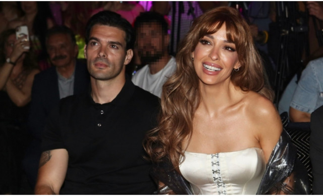 &Phi;&omicron;&upsilon;&rho;έ&iota;&rho;&alpha; &Mu;&pi;&omicron;&tau;ί&alpha;: Ό&lambda;&eta; &eta; &alpha;&lambda;ή&theta;&epsilon;&iota;