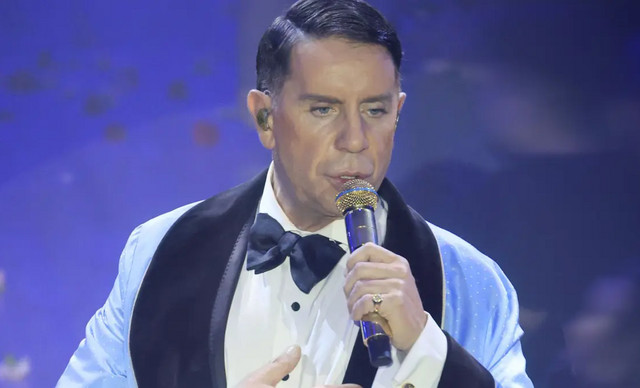 &Delta;&iota;&kappa;&eta;&gamma;ό&rho;&omicron;&sigmaf; &Mu;&alpha;&zeta;&omega;&nu;ά&kappa;&eta; &gamma;&iota;&alpha; Stef: &laquo;&Tau;&omicron;&nu; &pi;&rho;&omicron;&kappa;&alpha;&lambda;ώ &nu;&alpha; &beta;&gamma;&epsilon;&iota; &sigma;ή&mu;&epsilon;&rho;&alpha; &nu;&alpha; &pi;&epsilon;&iota; &pi;&omicron;&iota;&omicron;&sigmaf; &kappa;&alpha;&iota; &tau;&iota; &sigma;&upsilon;&gamma;&kappa;&epsilon;&kappa;&rho;&iota;&mu;έ&nu;&alpha; &tau;&omicron;&upsilon; &epsilon;ί&pi;&epsilon;&raquo;