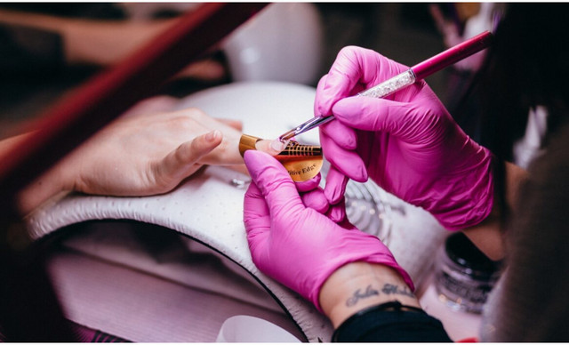 &Alpha;&upsilon;&tau;ό &epsilon;ί&nu;&alpha;&iota; &tau;&omicron; &alpha;&pi;ό&lambda;&upsilon;&tau;&omicron; &chi;&rho;ώ&mu;&alpha; &mu;&alpha;&nu;&iota;&kappa;&iota;&omicron;ύ&rho; &tau;&omicron;&upsilon; &chi;&epsilon;&iota;&mu;ώ&nu;&alpha; &ndash; Ή&delta;&eta; &tau;&omicron; &beta;&lambda;έ&pi;&omicron;&upsilon;&mu;&epsilon; &pi;&alpha;&nu;&tau;&omicron;ύ!