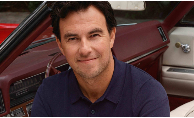 &Eta; Tommy Hilfiger &kappa;&alpha;&lambda;&omega;&sigma;&omicron;&rho;ί&zeta;&epsilon;&iota; &tau;&omicron;&nu; &omicron;&delta;&eta;&gamma;ό Formula 1&reg; Sergio P&eacute;rez &omega;&sigmaf; global brand ambassador