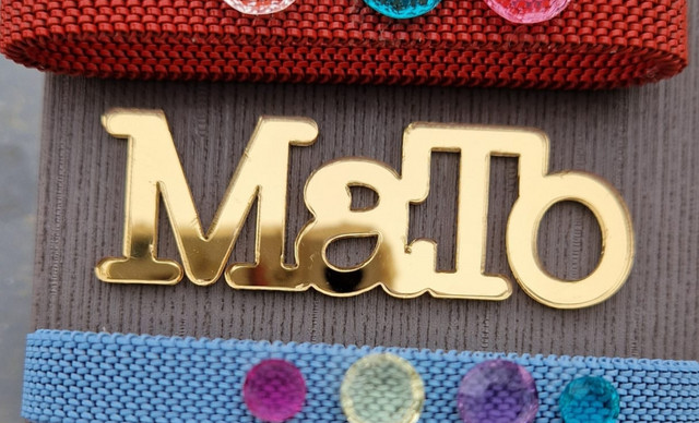 &Mu;aTo Jewellery: &Mu;&omicron;&nu;&alpha;&delta;&iota;&kappa;ά &sigma;&chi;έ&delta;&iota;&alpha; &kappa;&alpha;&iota; &lambda;ά&mu;&psi;&eta; &eta;&mu;&iota;&pi;&omicron;&lambda;ύ&tau;&iota;&mu;&omega;&nu; &lambda;ί&theta;&omega;&nu; &sigma;&tau;&eta; Leventis Gallery