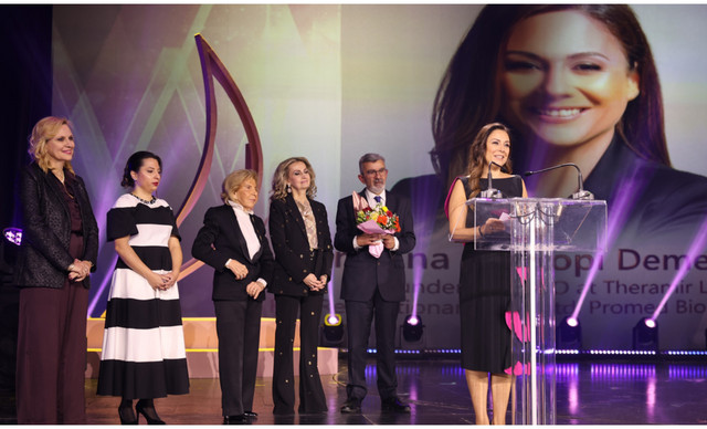 &Delta;&rho;. &Mu;&alpha;&rho;&iota;&#940;&nu;&nu;&alpha; &Pi;&rho;&omicron;&kappa;&#972;&pi;&eta;-&Delta;&eta;&mu;&eta;&tau;&rho;&iota;&#940;&delta;&a