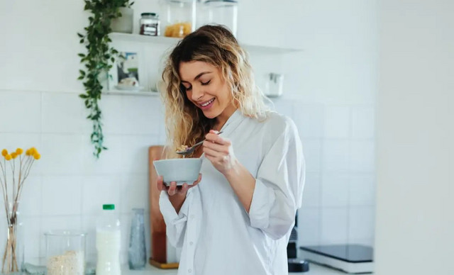 &Delta;ί&alpha;&iota;&tau;&alpha; 5 &eta;&mu;&epsilon;&rho;ώ&nu; &alpha;&nu;ά&mu;&epsilon;&sigma;&alpha; &sigma;&tau;&alpha; &Chi;&rho;&iota;&sigma;&tau;&omicron;ύ&gamma;&epsilon;&nu;&nu;&alpha; &kappa;&alpha;&iota; &tau;&eta;&nu; &Pi;&rho;&omega;&tau;&omicron;&chi;&rho;&omicron;&nu;&iota;ά &gamma;&iota;&alpha; &nu;&alpha; &sigma;&epsilon; &beta;&rho;&epsilon;&iota; &tau;&omicron; 2026&hellip; &alpha;&nu;&alpha;&nu;&epsilon;&omega;&mu;έ&nu;&eta;!