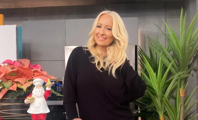 &Gamma;&rho;&alpha;&mu;&mu;έ&lambda;&eta;: &Delta;ύ&omicron; &chi;&rho;ό&nu;&iota;&alpha; &alpha;&pi;ό &tau;&omicron;&nu; &theta;ά&nu;&alpha;&tau;&omicron; &tau;&omicron;&upsilon; &mu;&pi;&alpha;&mu;&pi;ά &tau;&eta;&sigmaf; &ndash;