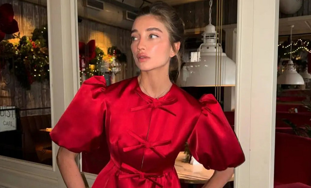 &Kappa;ό&kappa;&kappa;&iota;&nu;&omicron;: &Delta;&epsilon;&nu; &mu;&pi;&omicron;&rho;&omicron;ύ&mu;&epsilon; &nu;&alpha; &phi;&alpha;&nu;&tau;&alpha;&sigma;&tau;&omicron;ύ&mu;&epsilon; &Chi;&rho;&iota;&sigma;&tau;&omicron;ύ&gamma;&epsilon;&nu;&nu;&alpha; &chi;&omega;&rho;ί&sigmaf; &tau;&omicron; &chi;&rho;ώ&mu;&alpha; &kappa;&alpha;&tau;&alpha;&tau;&epsilon;&theta;έ&nu;