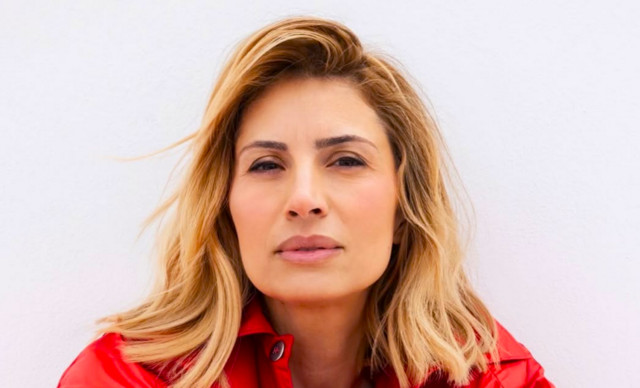 &Mu;&alpha;&rho;ί&alpha; &Eta;&lambda;&iota;ά&kappa;&eta;: &Eta; &sigma;&upsilon;&gamma;&kappa;&iota;&nu;&eta;&tau;&iota;&kappa;ή &alpha;&nu;ά&rho;&tau;&eta;&sigma;&eta; &gamma;&iota;&alpha; &tau;&eta; &mu;&eta;&tau;έ&rho;&alpha; &tau;&eta;&sigmaf; &pi;&omicron;&upsilon; έ&phi;&upsilon;&gamma;&epsilon; &alpha;&pi;ό &tau;&eta; &zeta;&omega;ή