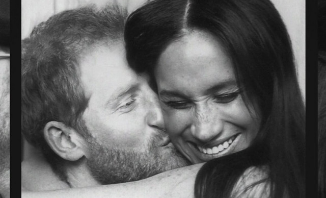 Meghan Markle &ndash; &Pi;&rho;ί&gamma;&kappa;&iota;&pi;&alpha;&sigmaf; Harry: &Eta; &sigma;&tau;&rho;&omicron;&phi;ή &sigma;&tau;&eta; &phi;&iota;&lambda;&alpha;&nu;&theta;&rho;&omega;&pi;ί&alpha;, &tau;&alpha; &pi;&alpha;&iota;&delta;&iota;ά &kappa;&alpha;&iota; &omicron; &kappa;ύ&kappa;&lambda;&omicron;&sigmaf; &pi;&alpha;&rho;&alpha;&iota;&tau;ή&sigma;&epsilon;&omega;&nu;