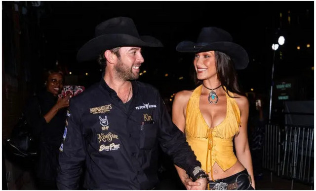 &Chi;ώ&rho;&iota;&sigma;&alpha;&nu; &eta; &Mu;&pi;έ&lambda;&alpha; &Chi;&alpha;&nu;&tau;ί&nu;&tau; &kappa;&alpha;&iota; &omicron; &kappa;&alpha;&omicron;&upsilon;&mu;&pi;ό&eta;&sigmaf; &sigma;ύ&nu;&tau;&rho;&omicron;&phi;ό&sigmaf; &tau;&eta;&sigmaf; &mu;&epsilon;&tau;ά &alpha;&pi;ό &delta;ύ&omicron; &chi;&rho;ό&nu;&iota;&alpha; &sigma;&chi;έ&sigma;&eta;&sigmaf;