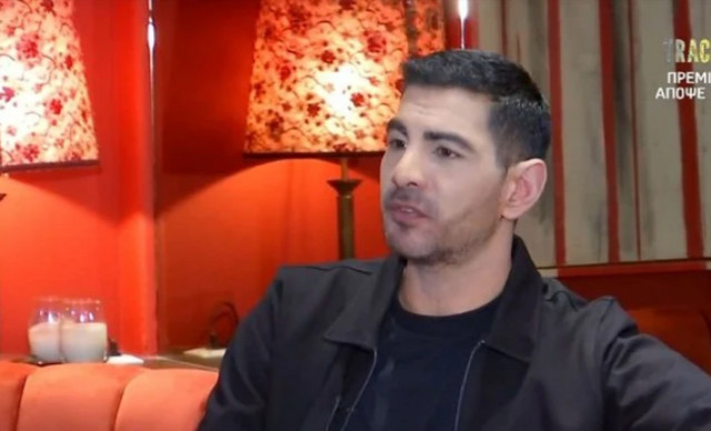 &Omicron; &Sigma;&tau;&alpha;ύ&rho;&omicron;&sigmaf; &Kappa;&omega;&nu;&sigma;&tau;&alpha;&nu;&tau;ί&nu;&omicron;&upsilon; &alpha;&pi;&omicron;&kappa;ά&lambda;&upsilon;&psi;&epsilon; &tau;&eta;&nu; &pi;&alpha;&rho;&epsilon;&nu;ό&chi;&lambda;&eta;&sigma;&eta; &pi;&omicron;&upsilon; &delta;έ&chi;&theta;&eta;&kappa;&epsilon;: &ldquo;&Pi;&alpha;ί&rho;&nu;&epsilon;&iota; &tau;&omicron; &kappa;&lambda;&epsilon;&iota;&delta;ί &kappa;&alpha;&iota; &tau;&omicron; &beta;ά&zeta;&epsilon;&iota; &mu;έ&sigma;&alpha; &sigma;&tau;&omicron; &pi;&alpha;&nu;&tau;&epsilon;&lambda;ό&nu;&iota;&hellip;&raquo;