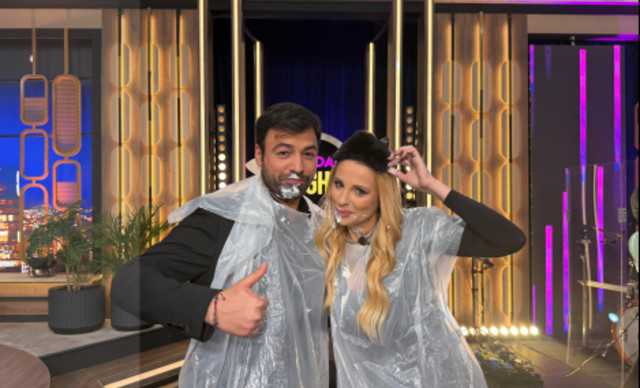 &Mu;&epsilon;&hellip; &ldquo;&gamma;&iota;&alpha;&omicron;&upsilon;&rho;&tau;&omicron;&pi;ό&lambda;&epsilon;&mu;&omicron;&rdquo; &sigma;&tau;&eta;&nu; &pi;&rho;&epsilon;&mu;&iota;έ&rho;&alpha; &tau;&omicron;&upsilon; Sunday Night, &Alpha;&nu;&delta;&rho;έ&alpha;&sigmaf; &Gamma;&epsilon;&omega;&rho;&gamma;ί&omicron;&upsilon;