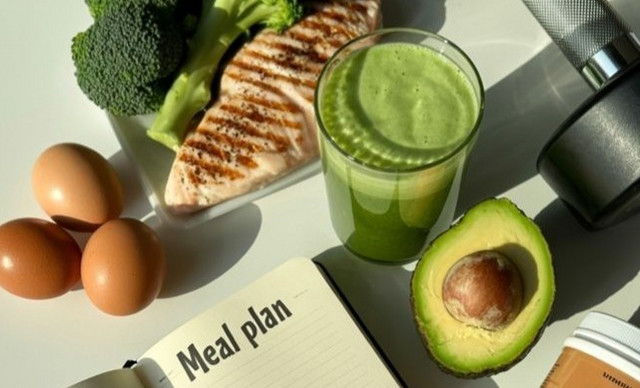 &Alpha;&pi;&omicron;&tau;&omicron;&xi;ί&nu;&omega;&sigma;&eta; &kappa;&alpha;&iota; &delta;&iota;&alpha;&tau;&rho;&omicron;&phi;ή &mu;&epsilon;&tau;ά &tau;&iota;&sigmaf; &gamma;&iota;&omicron;&rho;&tau;έ&sigmaf;: &Pi;ώ&sigmaf; &epsilon;&pi;&alpha;&nu;έ&rho;&chi;&epsilon;&tau;&alpha;&iota; &phi;&upsilon;&sigma;&iota;&kappa;ά &tau;&omicron; &sigma;ώ&mu;&alpha;