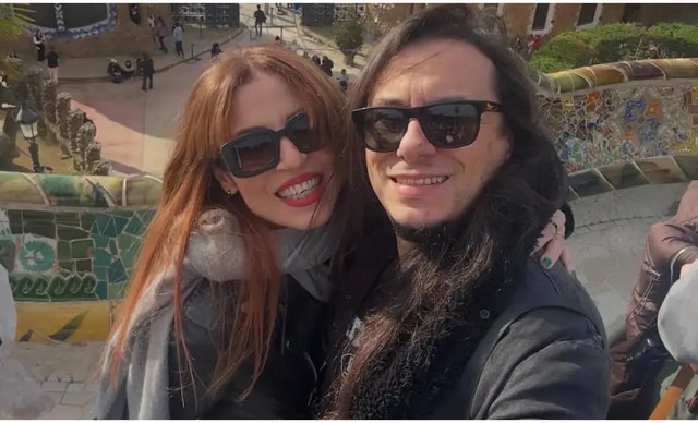 &Epsilon;&upsilon;&rho;&upsilon;&delta;ί&kappa;&eta;: &Rho;&omicron;&mu;&alpha;&nu;&tau;&iota;&kappa;ή &alpha;&pi;ό&delta;&rho;&alpha;&sigma;&eta; &sigma;&tau;&eta; &Beta;&alpha;&rho;&kappa;&epsilon;&lambda;ώ&nu;&eta; &mu;&epsilon; &tau;&omicron;&nu; &Mu;&pi;&omicron;&mu;&pi; &Kappa;&alpha;&tau;&sigma;&iota;ώ&nu;&eta;