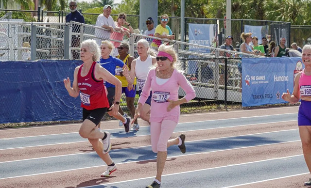 &Tau;&iota; &sigma;&upsilon;&mu;&beta;&alpha;ί&nu;&epsilon;&iota; &mu;&epsilon; &tau;&eta;&nu; 92&chi;&rho;&omicron;&nu;&eta; &sigma;&pi;&rho;ί&nu;&tau;&epsilon;&rho; &pi;&omicron;&upsilon; &laquo;έ&chi;&epsilon;&iota; &tau;&omicron;&upsilon;&sigmaf; &mu;&upsilon;&sigmaf; &epsilon;&nu;ό&sigmaf; 20&chi;&rho;&omicron;&nu;&omicron;&upsilon;&raquo;;