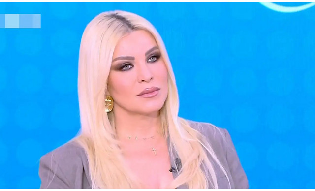 &Kappa;&alpha;&tau;&epsilon;&rho;ί&nu;&alpha; &Kappa;&alpha;&iota;&nu;&omicron;ύ&rho;&gamma;&iota;&omicron;&upsilon;: &Alpha;&pi;&omicron;&kappa;ά&lambda;&upsilon;&psi;&epsilon; &tau;&alpha; &kappa;&iota;&lambda;ά &pi;&omicron;&upsilon; έ&chi;&epsilon;&iota; &pi;ά&rho;&epsilon;&iota; &sigma;&tau;&omicron;&nu; έ&kappa;&tau;&omicron; &mu;ή&nu;&alpha; &tau;&eta;&sigmaf; &epsilon;&gamma;&kappa;&upsilon;&mu;&omicron;&sigma;ύ&nu;&eta;&sigmaf; &tau;&eta;&sigmaf;